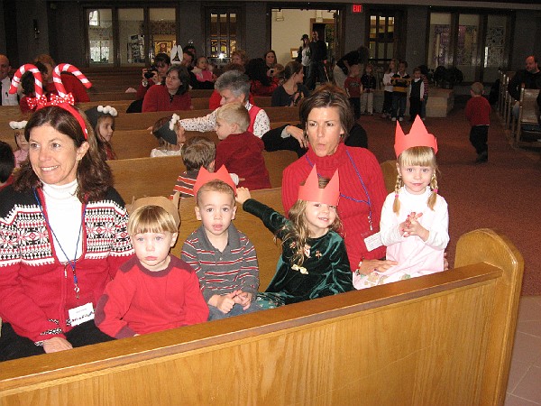 christmasthrumarch 028.jpg